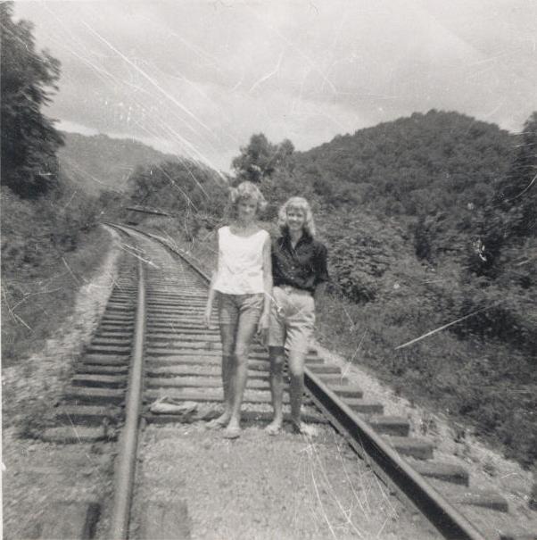 Wanda Crawford and Dorothy Taylor.jpg
